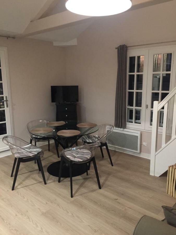 Appartement Cosy Dans Le Centre De Онфльор Екстериор снимка